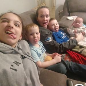 Meet your Posher, Amber